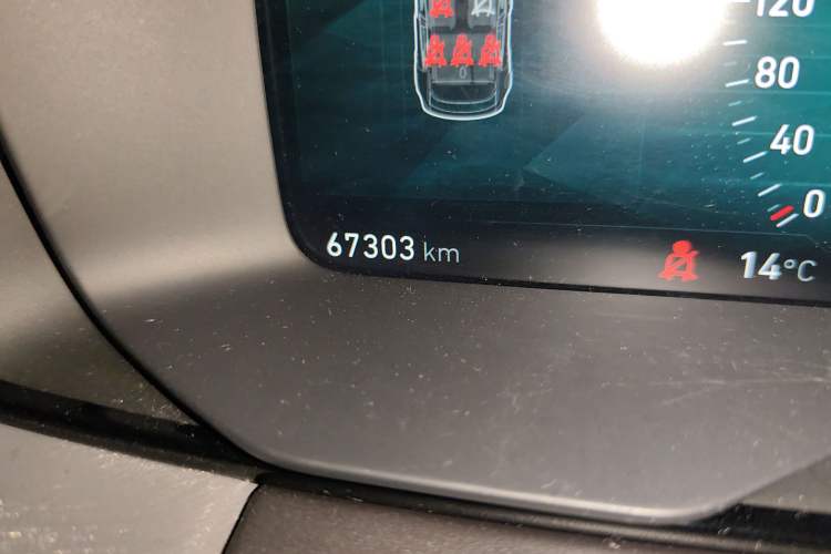 Used Lynk & Co 02 2019 High-Energy Edition 2.0T Automatic Two-Wheel Drive Shine Pro Edition China VI Standard Odometer Close Up