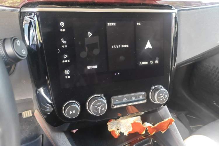 Used Lynk & Co 02 2019 High-Energy Edition 2.0T Automatic Two-Wheel Drive Shine Pro Edition China VI Standard Audio And AC Panel