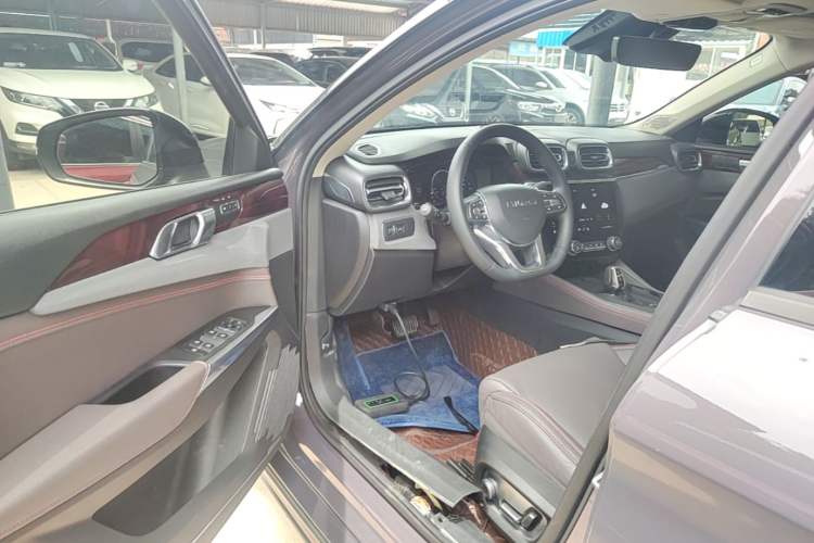 Used Lynk & Co 02 2019 High-Energy Edition 2.0T Automatic Two-Wheel Drive Shine Pro Edition China VI Standard Driver Seat