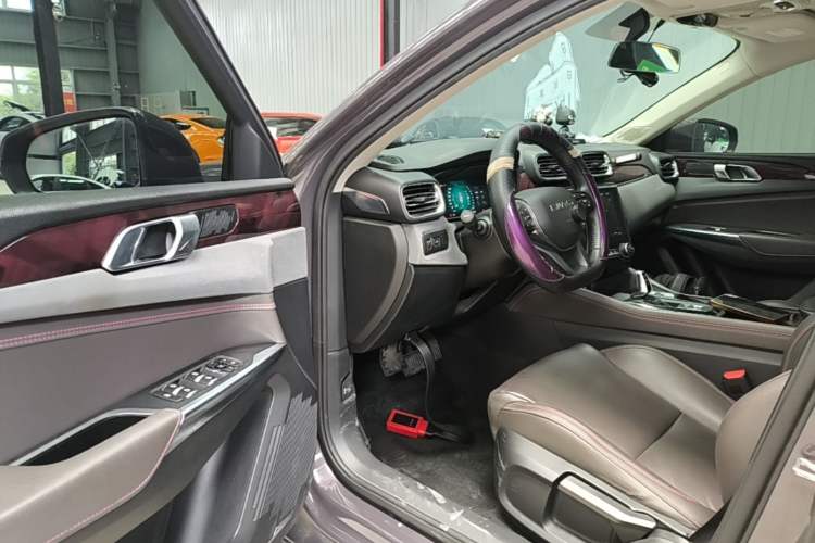 Used Lynk & Co 02 2019 High-Energy Edition 2.0T Automatic Two-Wheel Drive Zhaoban Model China VI Standard Driver Seat