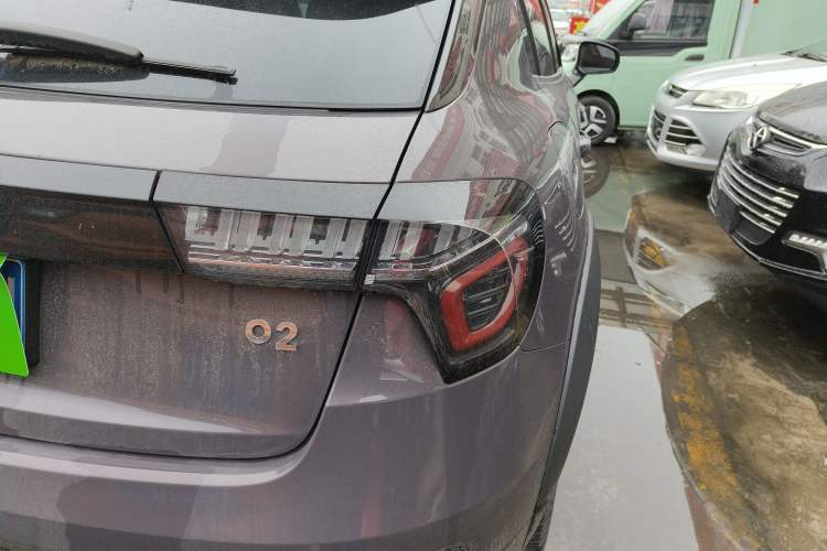 Used Lynk & Co 02 2019 High-Energy Edition 2.0T Automatic Two-Wheel Drive Shine Pro Edition China VI Standard Exterior 3