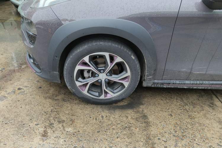 Used Lynk & Co 02 2019 High-Energy Edition 2.0T Automatic Two-Wheel Drive Shine Pro Edition China VI Standard Exterior 4