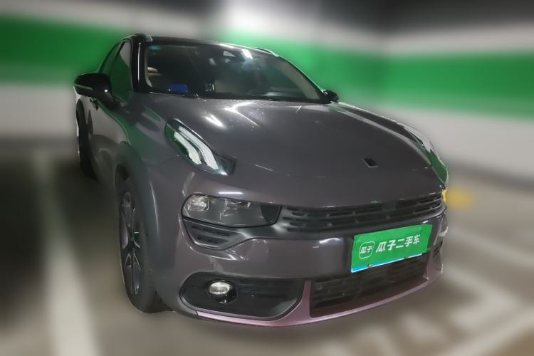 Used Lynk & Co 02 2019 High-Energy Edition 2.0T Automatic Two-Wheel Drive Shine Pro Edition China VI Standard Front Right 45 Deg