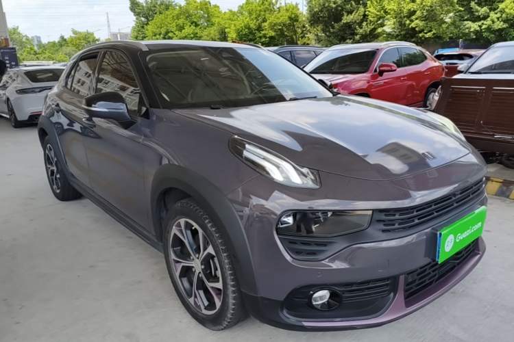Used Lynk & Co 02 2019 High-Energy Edition 2.0T Automatic Two-Wheel Drive Shine Pro Edition China VI Standard Front Right 45 Deg