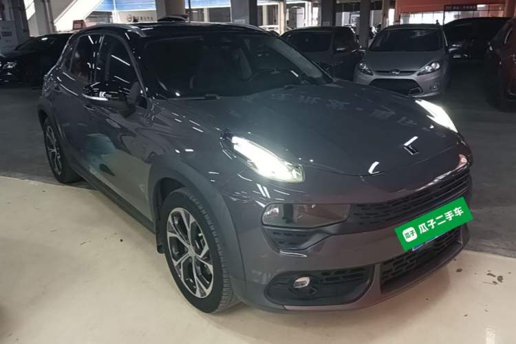 Used Lynk & Co 02 2019 High-Energy Edition 2.0T Automatic Two-Wheel Drive Shine Pro Edition China VI Standard Front Right 45 Deg