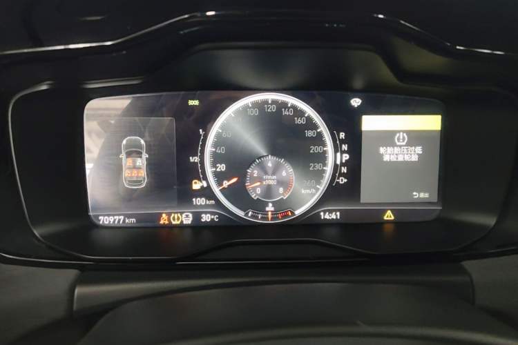 Used Lynk & Co 02 2019 High-Energy Edition 2.0T Automatic Two-Wheel Drive Shine Pro Edition China VI Standard Instrument Cluster