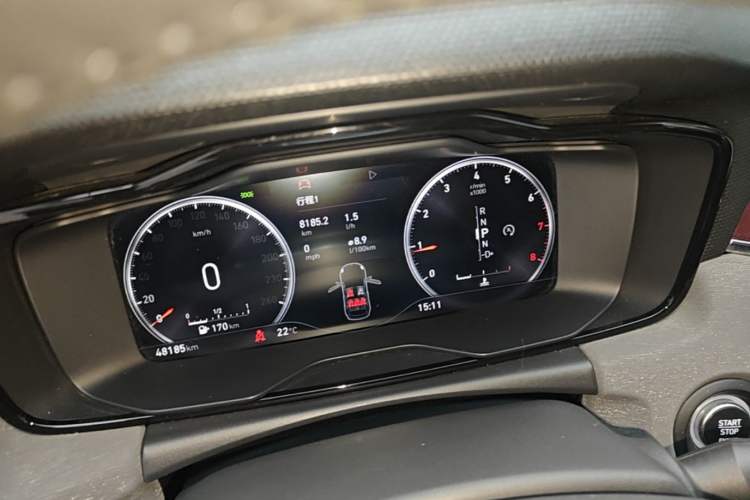 Used Lynk & Co 02 2019 High-Energy Edition 2.0T Automatic Two-Wheel Drive Zhaoban Model China VI Standard Instrument Cluster