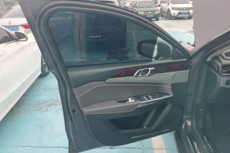 Used Lynk & Co 02 2019 High-Energy Edition 2.0T Automatic Two-Wheel Drive Zhaoban Model China VI Standard Interior 7