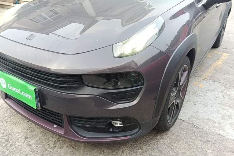 Used Lynk & Co 02 2019 High-Energy Edition 2.0T Automatic Two-Wheel Drive Zhaoban Model China VI Standard Left Front Headlight