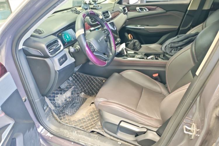 Used Lynk & Co 02 2019 High-Energy Edition 2.0T Automatic Two-Wheel Drive Zhaoban Model China VI Standard Left Front Seat