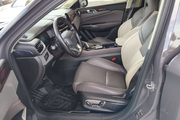 Used Lynk & Co 02 2019 High-Energy Edition 2.0T Automatic Two-Wheel Drive Shine Pro Edition China VI Standard Left Front Seat
