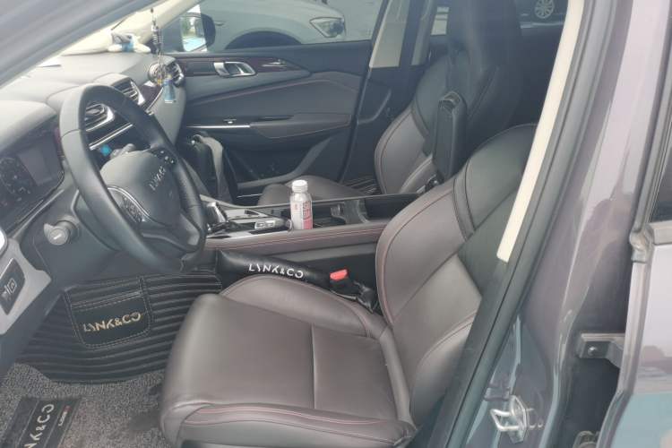 Used Lynk & Co 02 2019 High-Energy Edition 2.0T Automatic Two-Wheel Drive Zhaoban Model China VI Standard Left Front Seat