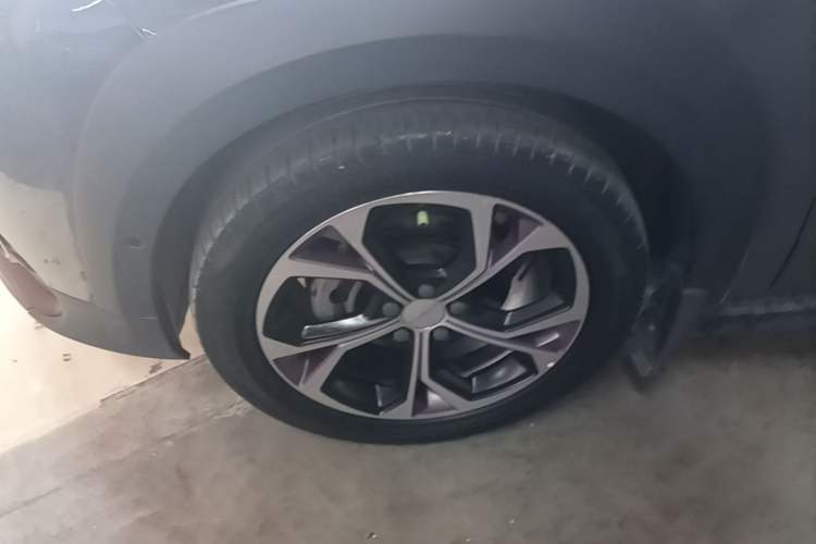 Used Lynk & Co 02 2019 High-Energy Edition 2.0T Automatic Two-Wheel Drive Shine Pro Edition China VI Standard Left Front Wheel Hub