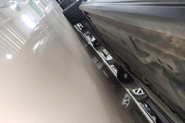 Used Lynk & Co 02 2019 High-Energy Edition 2.0T Automatic Two-Wheel Drive Shine Pro Edition China VI Standard Left Side Sill
