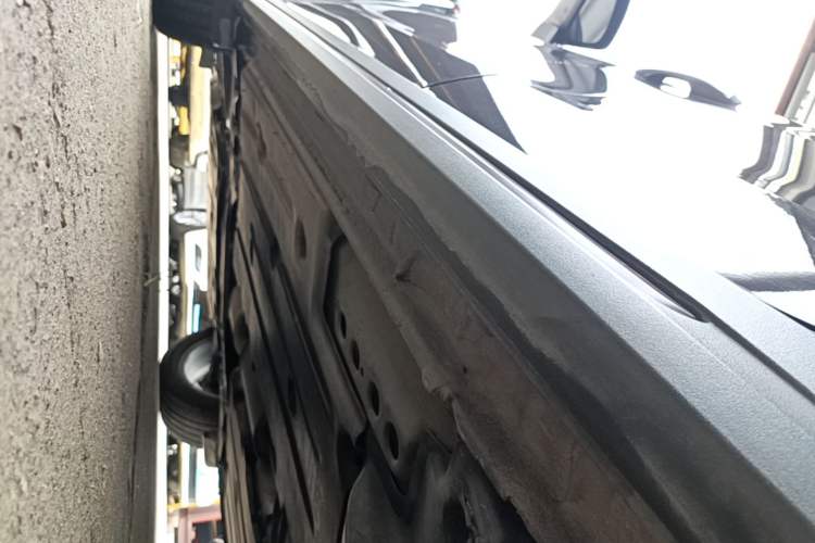 Used Lynk & Co 02 2019 High-Energy Edition 2.0T Automatic Two-Wheel Drive Shine Pro Edition China VI Standard Left Side Sill