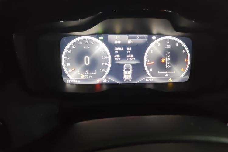 Used Lynk & Co 02 2019 High-Energy Edition 2.0T Automatic Two-Wheel Drive Shine Pro Edition China VI Standard Odometer Close Up