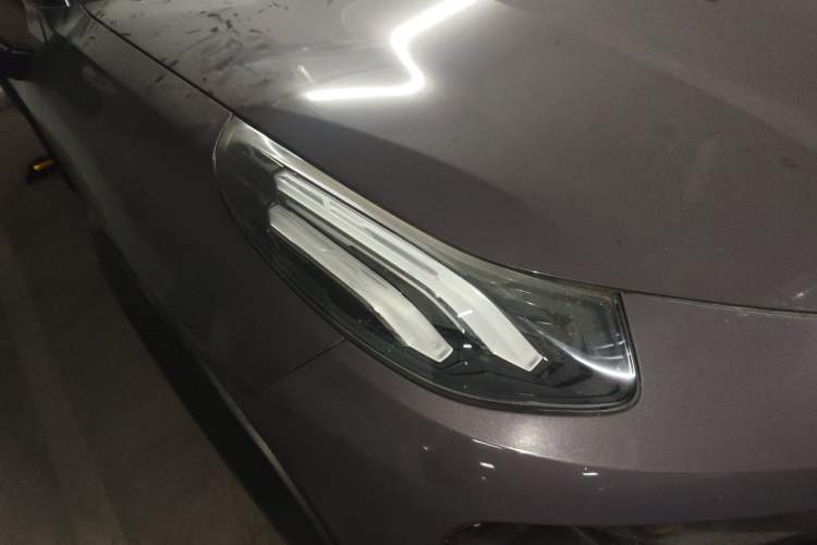 Used Lynk & Co 02 2019 High-Energy Edition 2.0T Automatic Two-Wheel Drive Shine Pro Edition China VI Standard Right Front Headlight