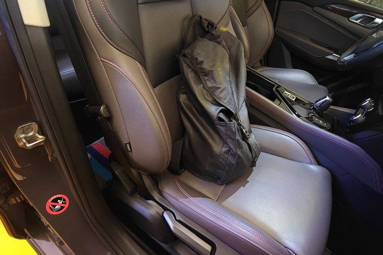 Used Lynk & Co 02 2019 High-Energy Edition 2.0T Automatic Two-Wheel Drive Zhaoban Model China VI Standard Right Front Seat