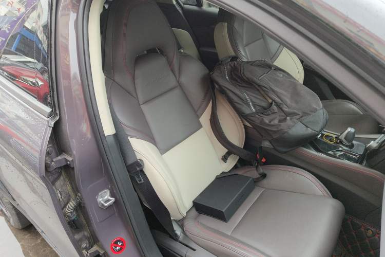 Used Lynk & Co 02 2019 High-Energy Edition 2.0T Automatic Two-Wheel Drive Shine Pro Edition China VI Standard Right Front Seat