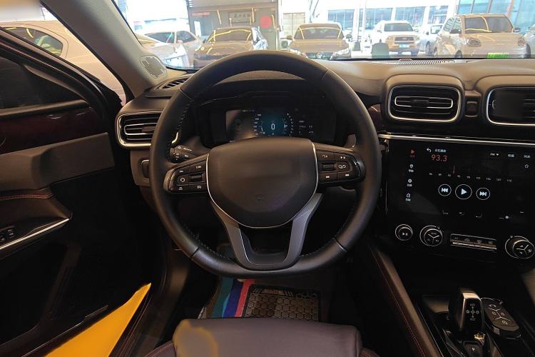 Used Lynk & Co 02 2019 High-Energy Edition 2.0T Automatic Two-Wheel Drive Zhaoban Model China VI Standard Steering Wheel