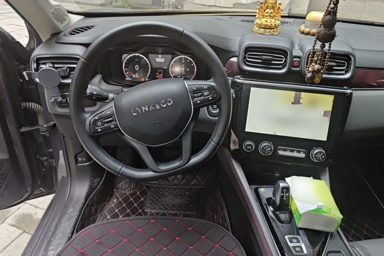 Used Lynk & Co 02 2019 High-Energy Edition 2.0T Automatic Two-Wheel Drive Zhaoban Model China VI Standard Steering Wheel