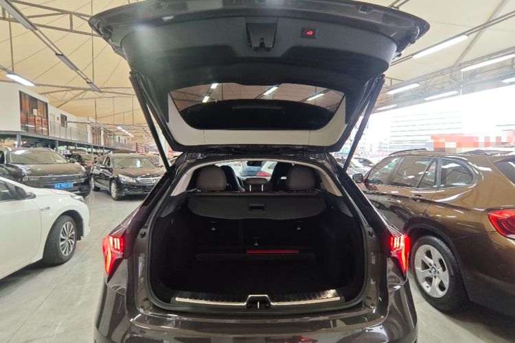 Used Lynk & Co 02 2019 High-Energy Edition 2.0T Automatic Two-Wheel Drive Shine Pro Edition China VI Standard Trunk