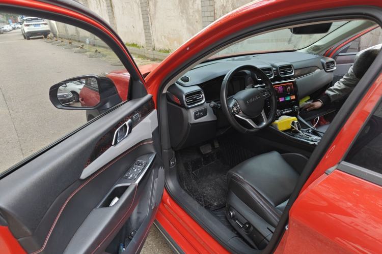 Used Lynk & Co 02 2019 1.5T DCT Two-Wheel Drive Pro Edition China VI Standard Driver Seat