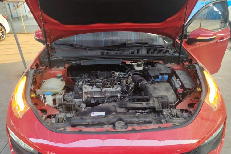 Used Lynk & Co 02 2019 1.5T DCT Two-Wheel Drive Sporty Version China VI Standard Engine Bay