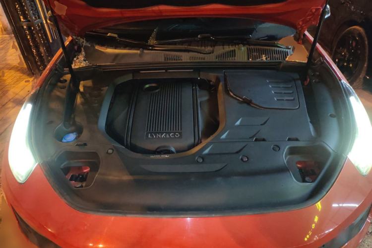 Used Lynk & Co 02 2019 1.5T DCT Two-Wheel Drive Pro Edition China VI Standard Engine Bay