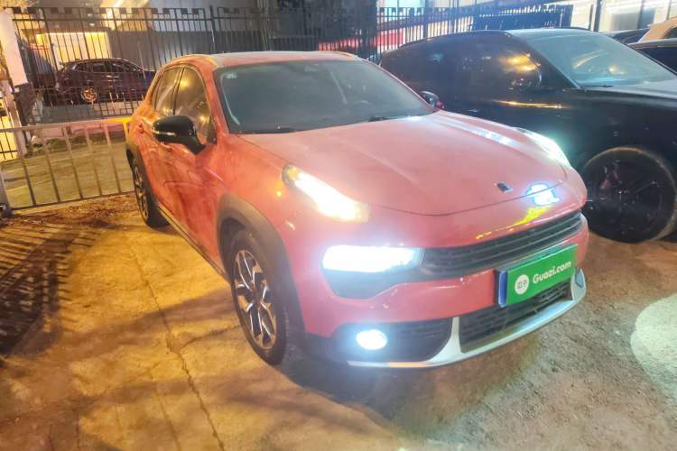 Used Lynk & Co 02 2019 1.5T DCT Two-Wheel Drive Pro Edition China VI Standard Exterior 2