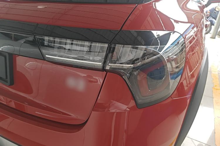 Used Lynk & Co 02 2019 1.5T DCT Two-Wheel Drive Pro Edition China VI Standard Exterior 3