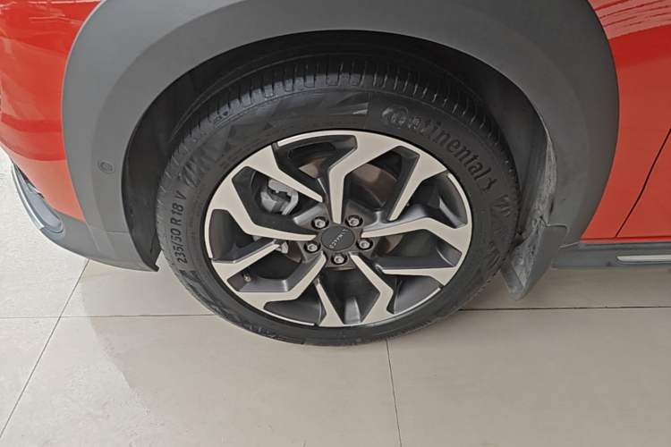 Used Lynk & Co 02 2019 1.5T DCT Two-Wheel Drive Pro Edition China VI Standard Exterior 4
