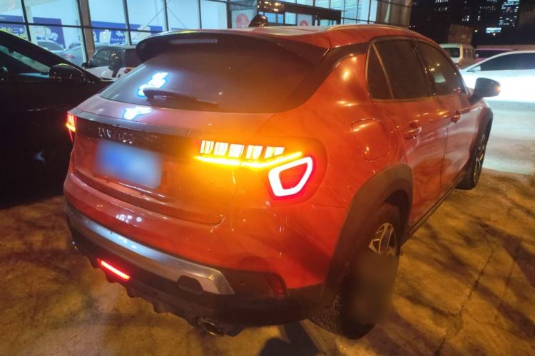 Used Lynk & Co 02 2019 1.5T DCT Two-Wheel Drive Pro Edition China VI Standard Exterior 5
