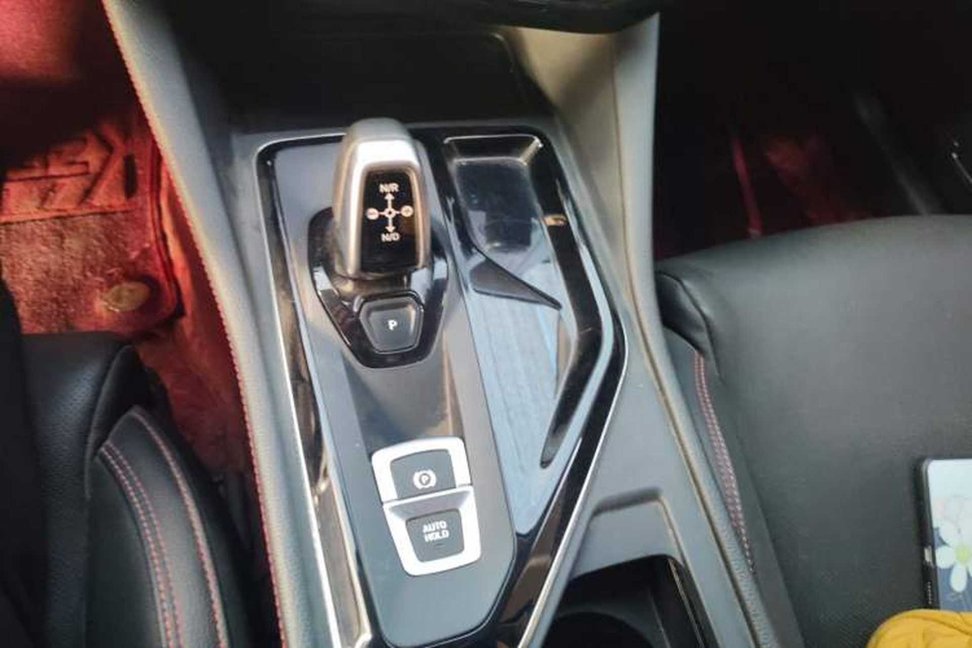 Used Lynk & Co 02 2019 1.5T DCT Two-Wheel Drive Sporty Version China VI Standard Gear Lever