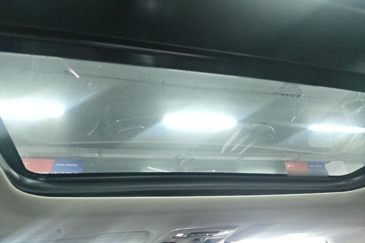 Used Lynk & Co 02 2019 1.5T DCT Two-Wheel Drive Pro Edition China VI Standard Headliner