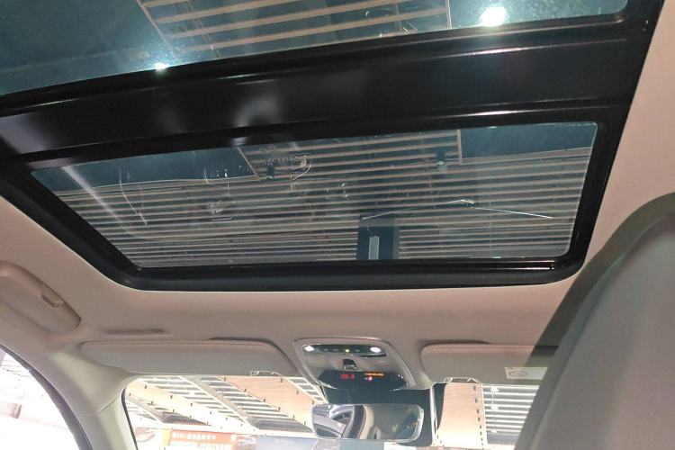 Used Lynk & Co 02 2019 1.5T DCT Two-Wheel Drive Pro Edition China VI Standard Headliner