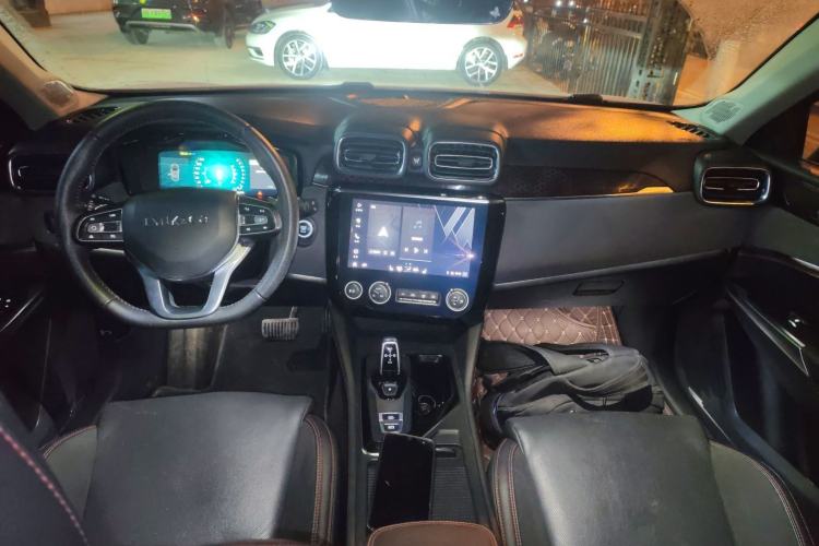Used Lynk & Co 02 2019 1.5T DCT Two-Wheel Drive Pro Edition China VI Standard Interior 2