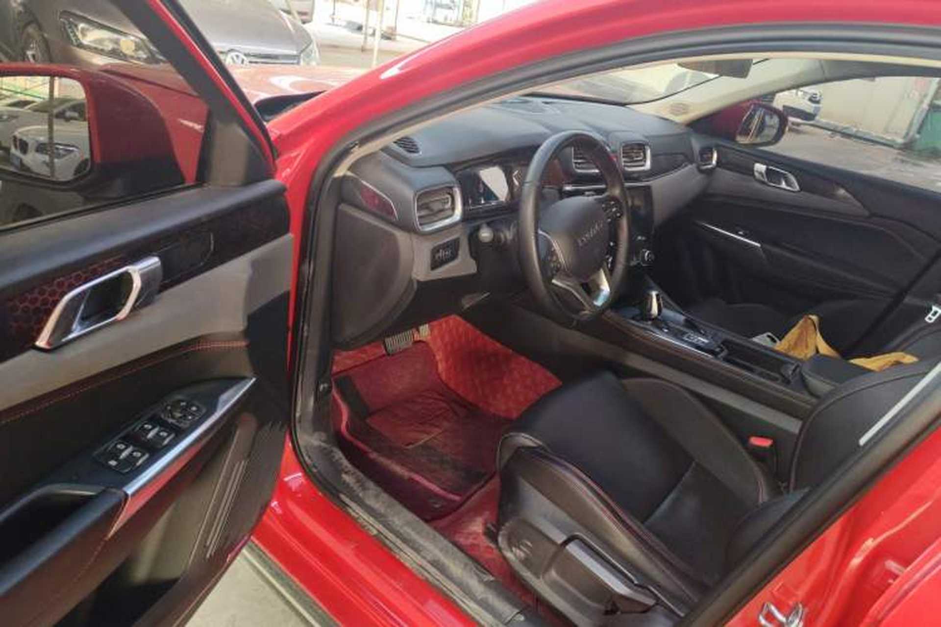 Used Lynk & Co 02 2019 1.5T DCT Two-Wheel Drive Sporty Version China VI Standard Interior 3