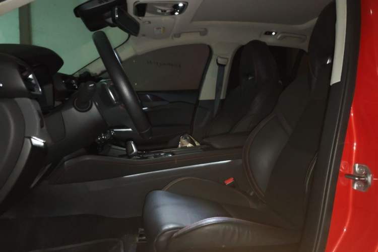Used Lynk & Co 02 2019 1.5T DCT Two-Wheel Drive Shine Pro Edition China VI Standard Left Front Seat