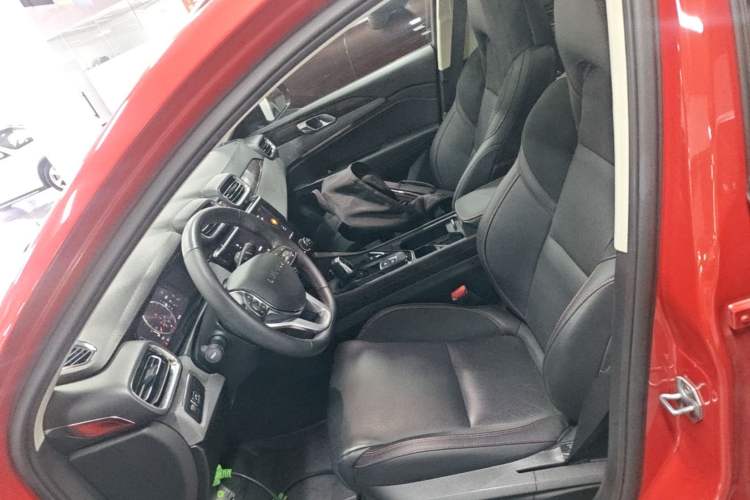 Used Lynk & Co 02 2019 1.5T DCT Two-Wheel Drive Pro Edition China VI Standard Left Front Seat