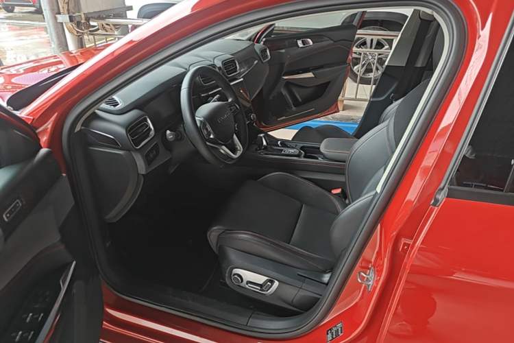 Used Lynk & Co 02 2019 1.5T DCT Two-Wheel Drive Pro Edition China VI Standard Left Front Seat