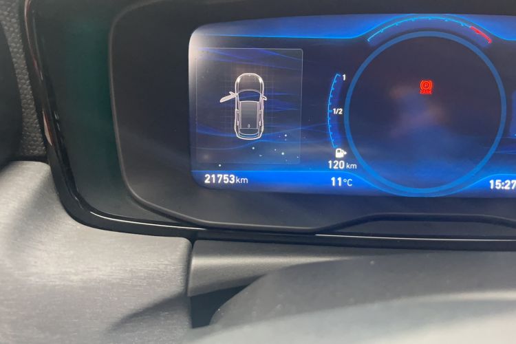 Used Lynk & Co 02 2019 1.5T DCT Two-Wheel Drive Sporty Version China VI Standard Odometer Close Up