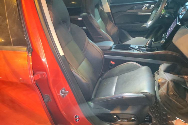 Used Lynk & Co 02 2019 1.5T DCT Two-Wheel Drive Pro Edition China VI Standard Right Front Seat