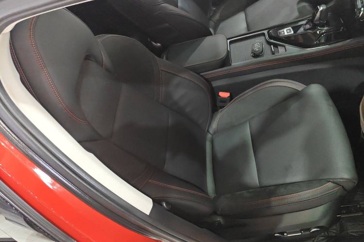 Used Lynk & Co 02 2019 1.5T DCT Two-Wheel Drive Pro Edition China VI Standard Right Front Seat