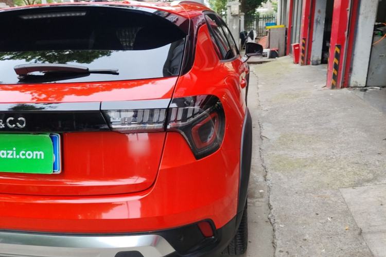 Used Lynk & Co 02 2019 1.5T DCT Two-Wheel Drive Pro Edition China VI Standard Right Rear Taillight