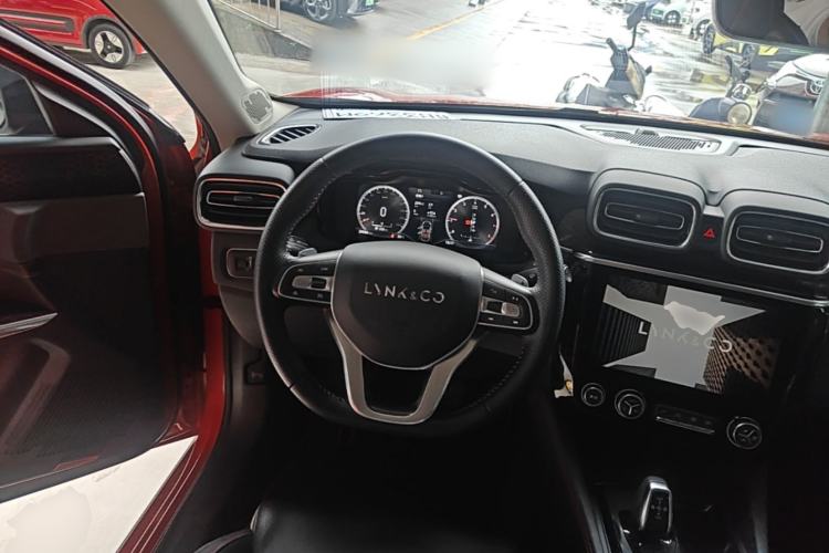 Used Lynk & Co 02 2019 1.5T DCT Two-Wheel Drive Pro Edition China VI Standard Steering Wheel