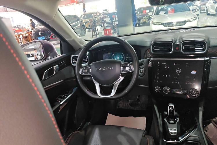 Used Lynk & Co 02 2019 1.5T DCT Two-Wheel Drive Pro Edition China VI Standard Steering Wheel