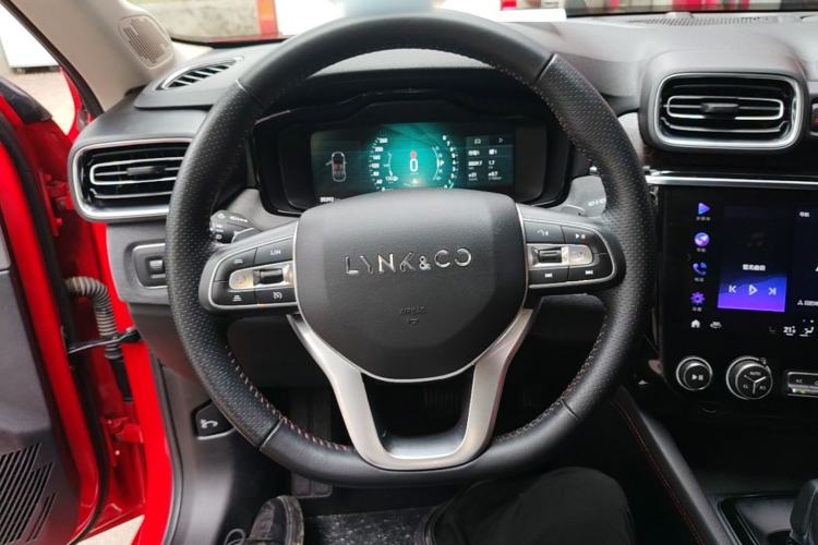 Used Lynk & Co 02 2019 1.5T DCT Two-Wheel Drive Pro Edition China VI Standard Steering Wheel