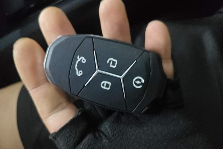 Used Lynk & Co 02 2019 1.5T DCT Two-Wheel Drive Pro Edition China VI Standard Vehicle Key