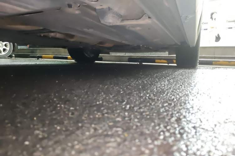 Used Lynk & Co 02 2019 1.5T DCT Two-Wheel Drive Pro Edition China VI Standard Chassis Rear Right
